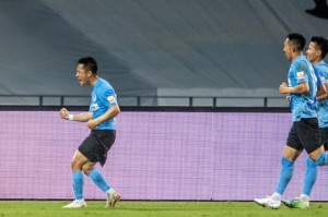 【中超观察】让足球回归本身 “大连人现象”才是希望