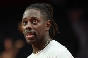 500万网彩票网-霍勒迪：在绿军感受到了归属感热爱 今天收到的礼遇和以往一样